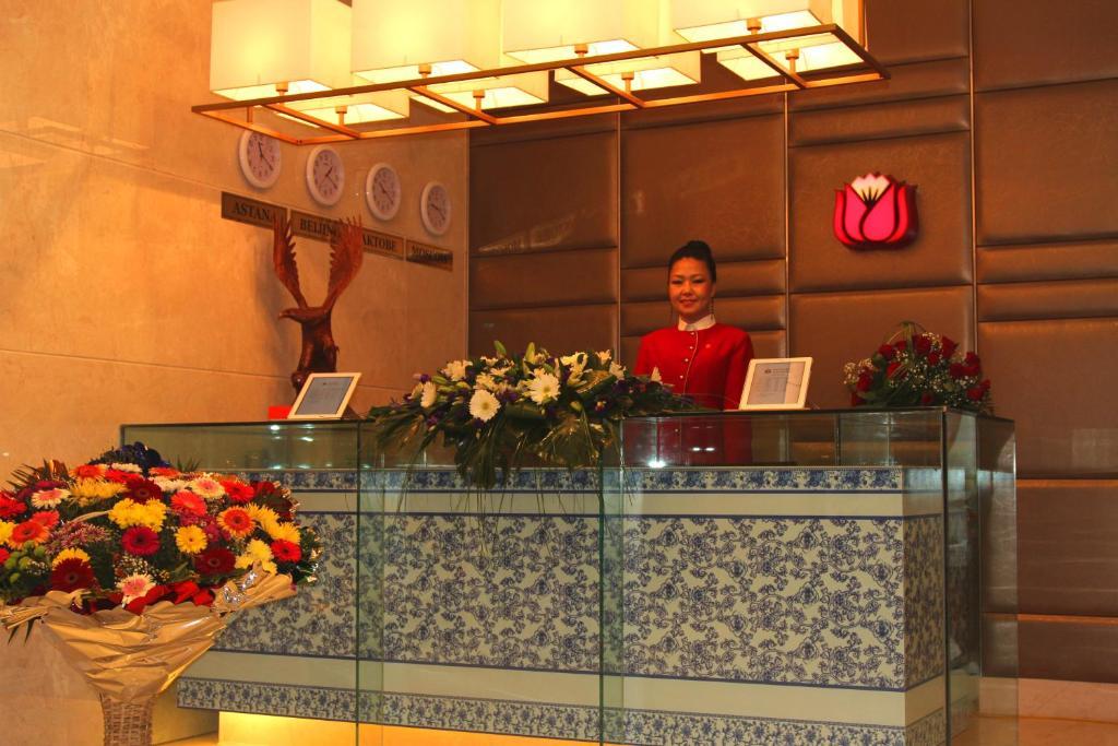 Soluxe Hotel Almatı Dış mekan fotoğraf
