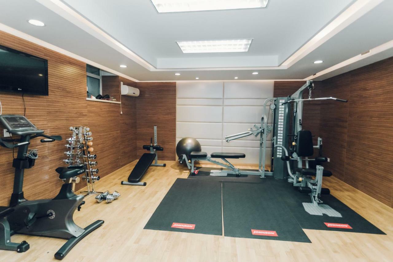 Soluxe Hotel Almatı Dış mekan fotoğraf