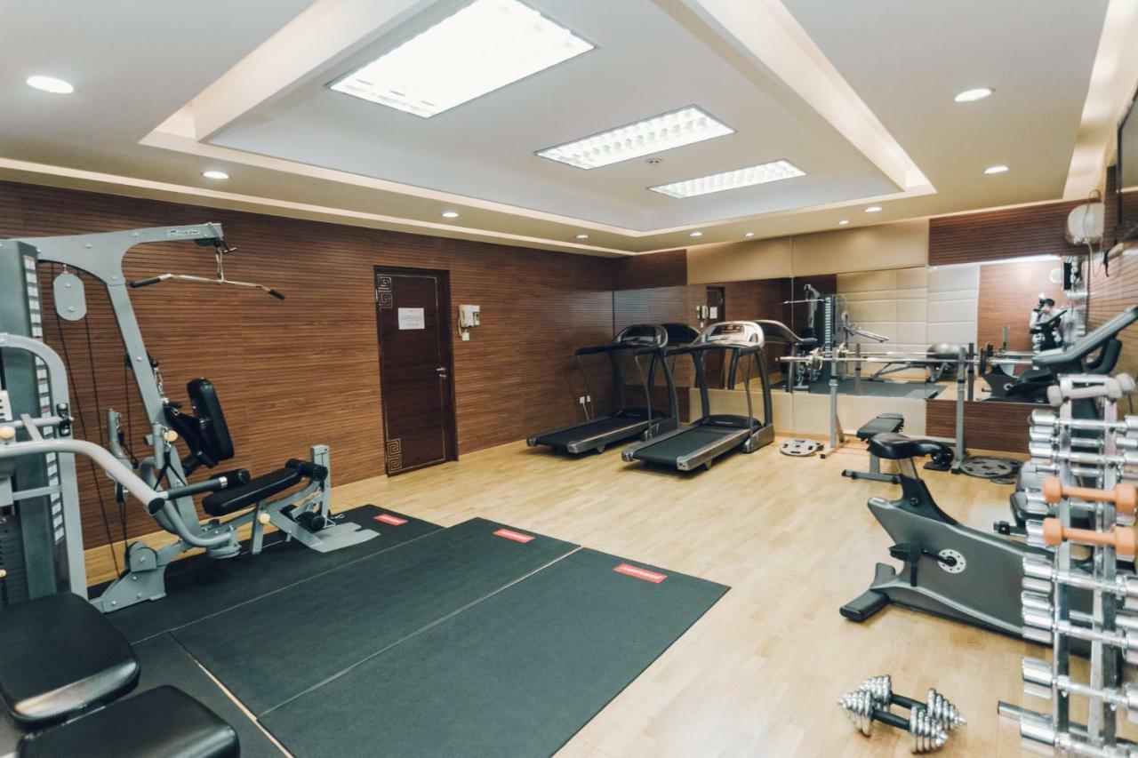 Soluxe Hotel Almatı Dış mekan fotoğraf